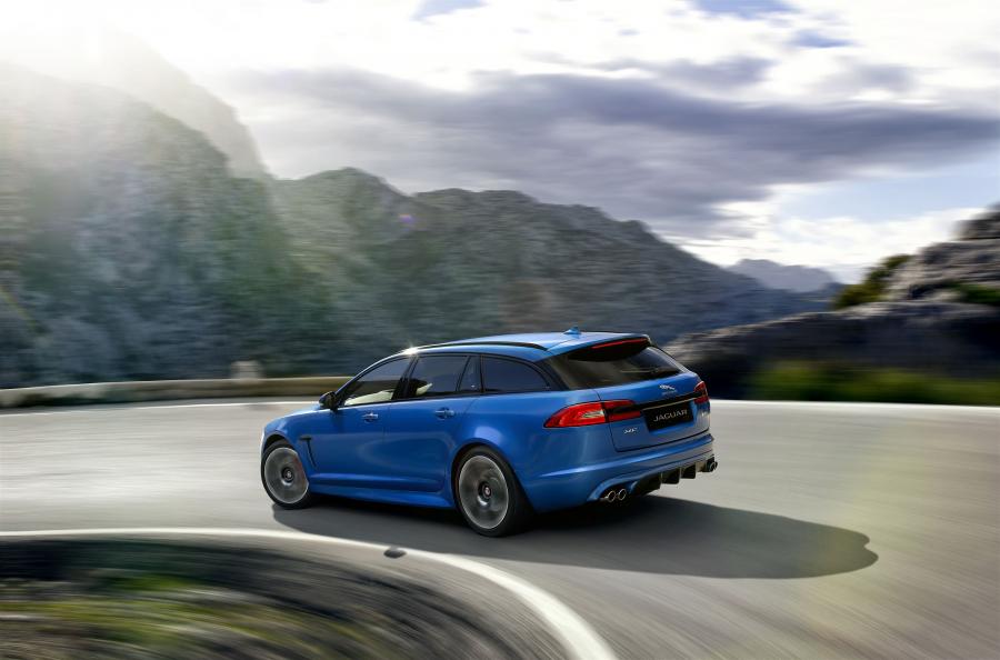  Jaguar XFR-S Sportbrake 2014 года  (UK) (фото 39 из 50)